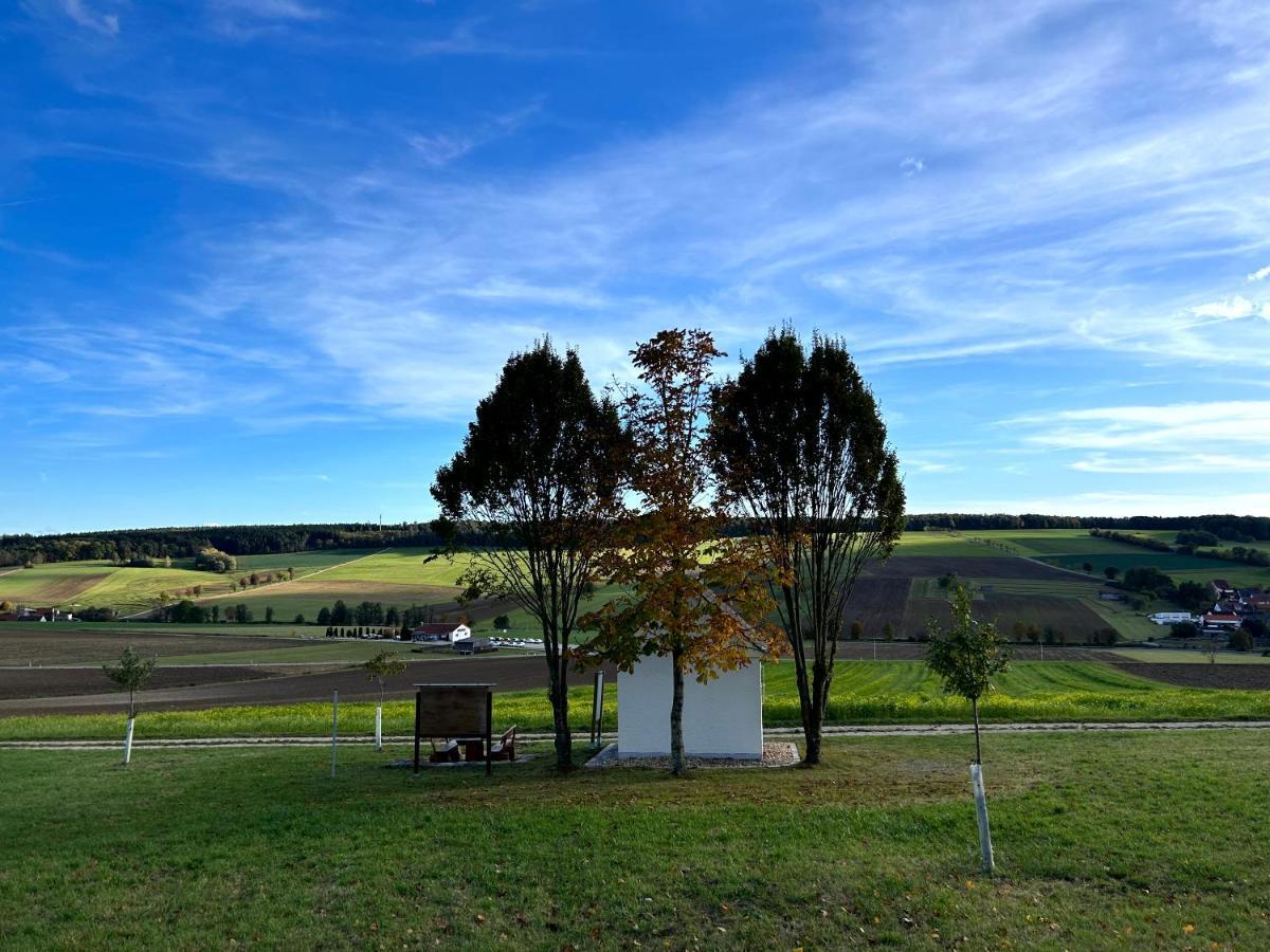 Ferienwohnung Im Usseltal - Monheimer Alb - Altmuehltal - Familie Geyer - Daiting Monheim  Exteriör bild