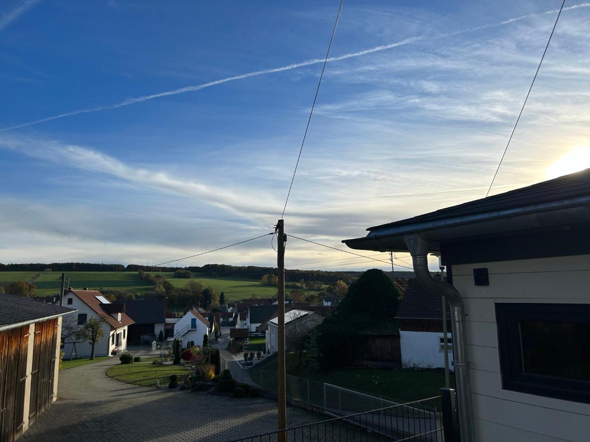 Ferienwohnung Im Usseltal - Monheimer Alb - Altmuehltal - Familie Geyer - Daiting Monheim  Exteriör bild